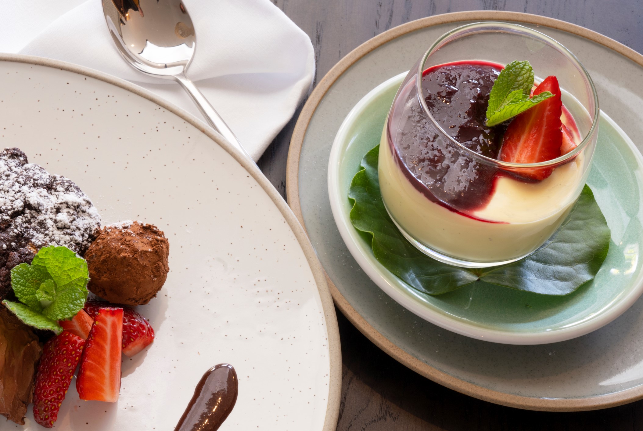 Ratanui_Lodge_dinner_dessert