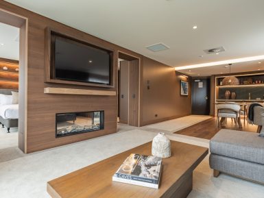 Serene Stay at Coronet Ridge - Dinner, Bed & Breakfast Package